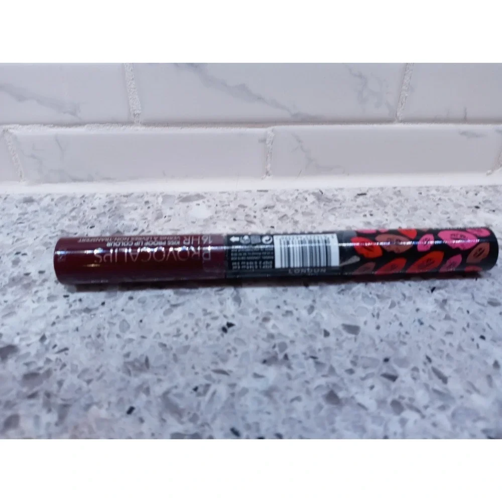 New Sealed Rimmel Provocalips 570 Firecracker